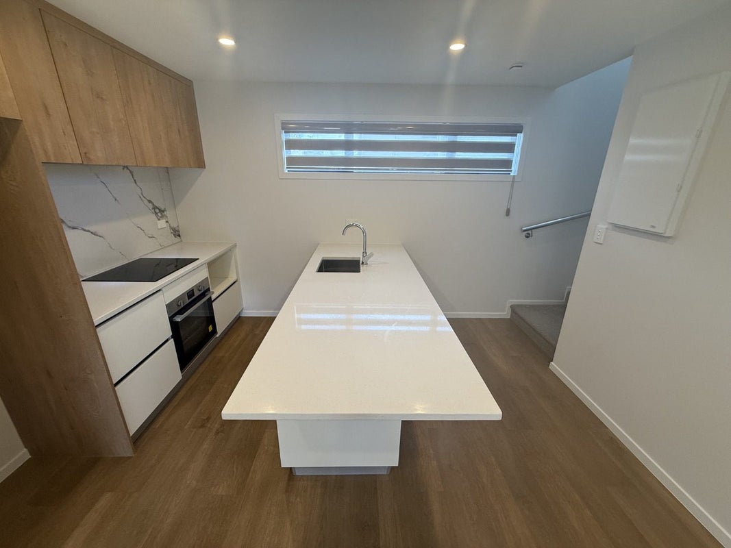 35C Cedar Heights Avenue, Massey, Auckland - Carousel 2