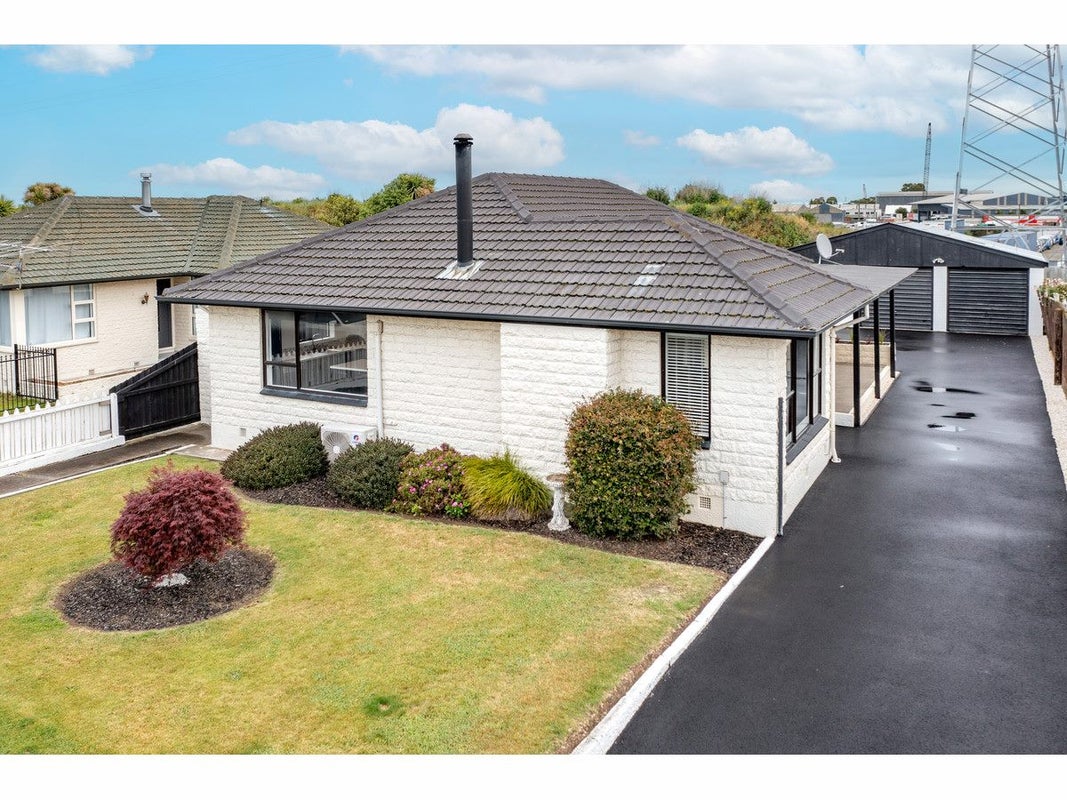 51 Boston Avenue, Hornby, Christchurch - Carousel 1