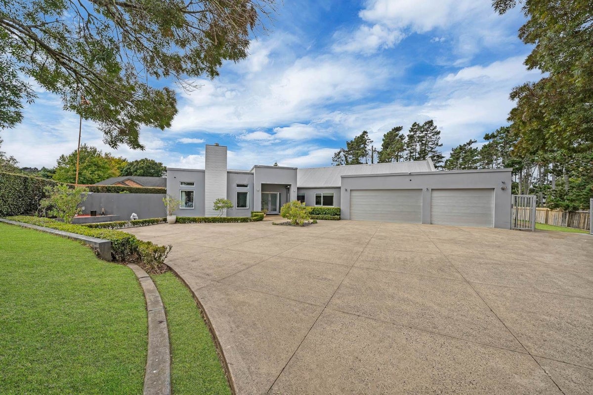 21 Everlea Place, Alfriston, Auckland - Carousel 1