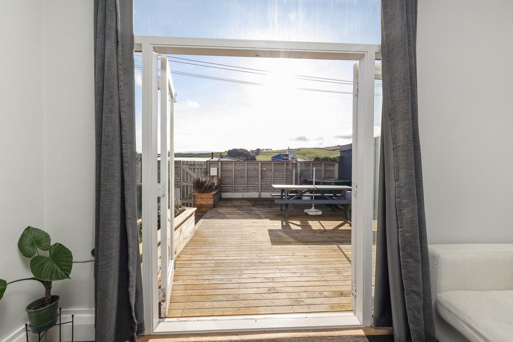 5 Luke Street, Ocean Grove, Dunedin - Carousel 1
