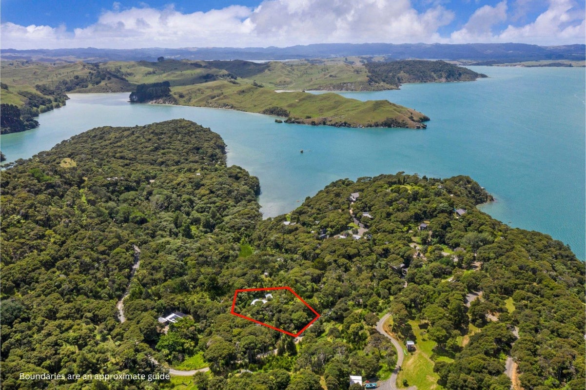 569 Te Akau Wharf Road, Te Akau - Carousel 1