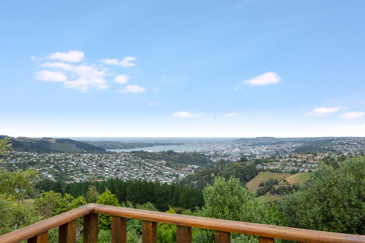 22 Dalrymple Street, Pine Hill, Dunedin - Carousel 1
