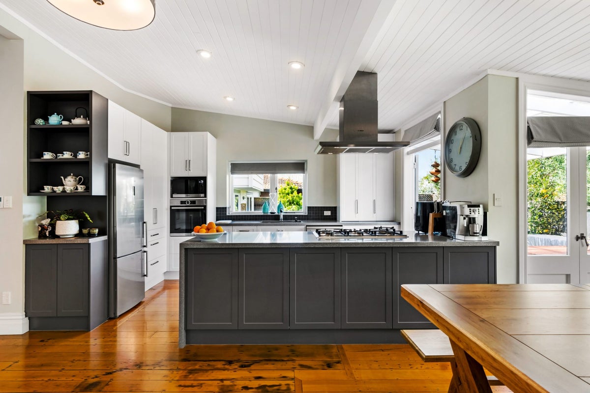 79A Bayswater Avenue, Bayswater, Auckland - Carousel 2
