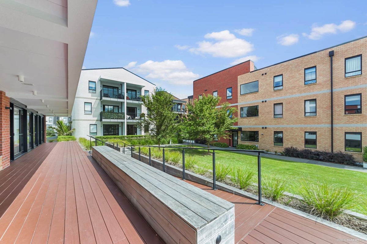 3/10G Nugget Avenue, Hobsonville, Auckland - Carousel 2