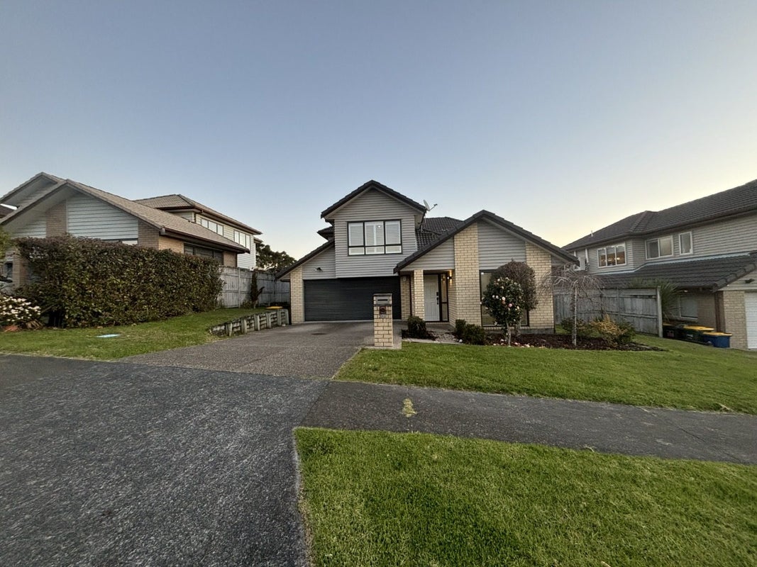 208 Kyle Road, Greenhithe, Auckland - Carousel 1