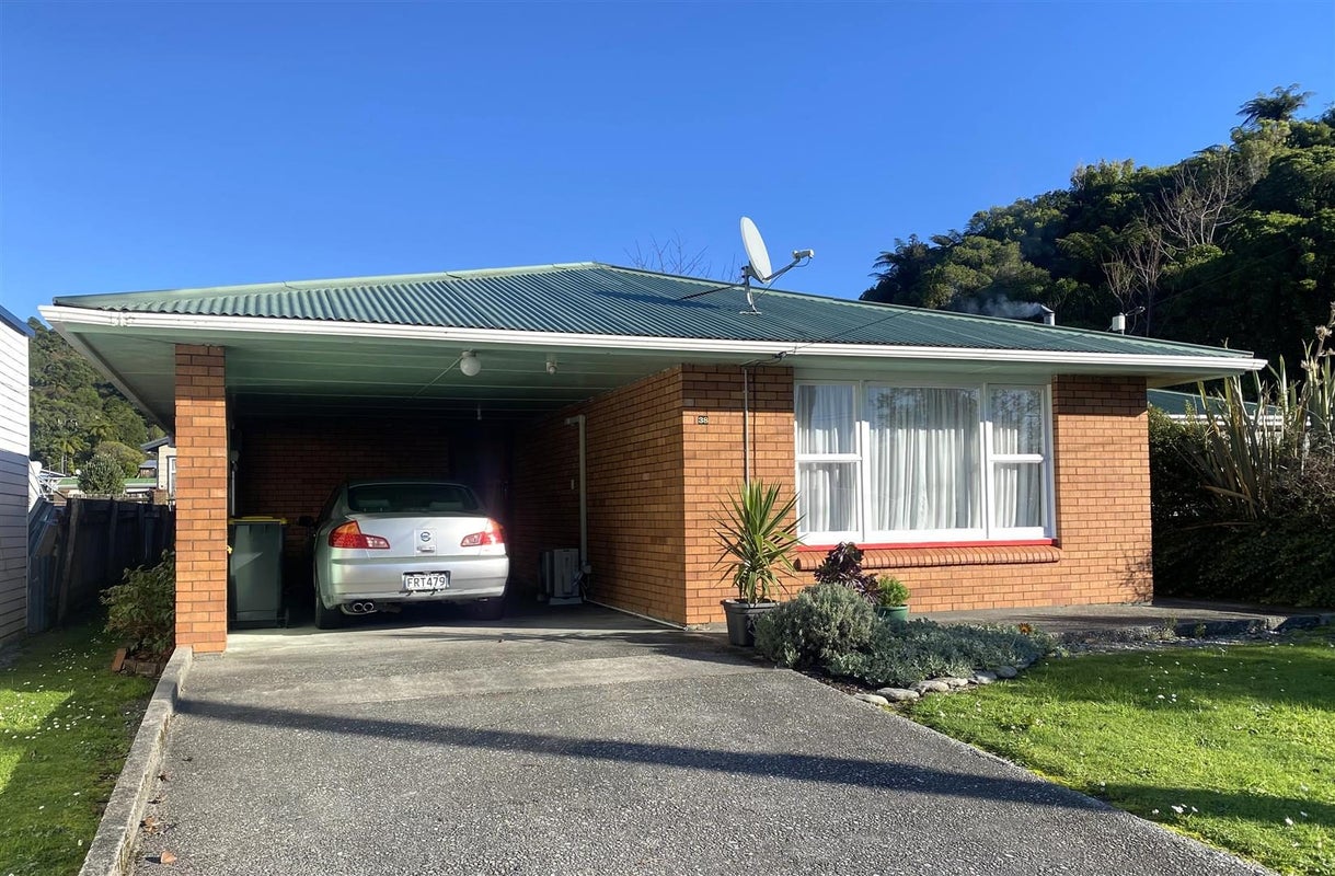 38 Murray Street, Greymouth, Greymouth - Carousel 1