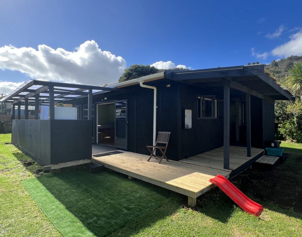 5 Tainui Street, Welbourn, New Plymouth - Carousel 1