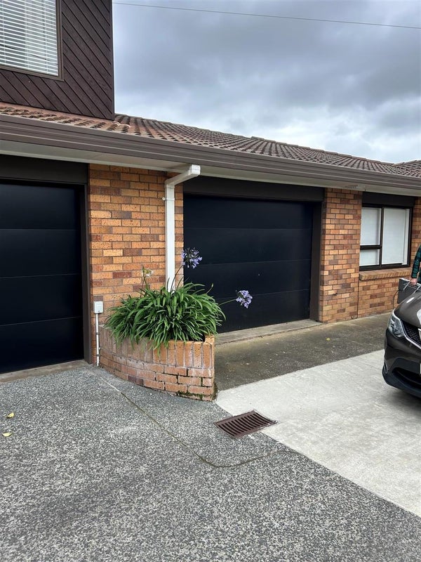 1/9 Carlton Street, Hillsborough, Auckland - Carousel 26