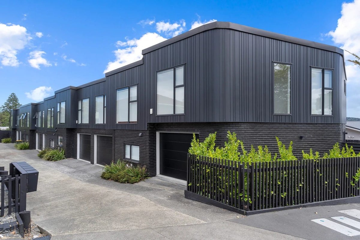 3/22 Heaphy Street, Blockhouse Bay, Auckland - Carousel 2