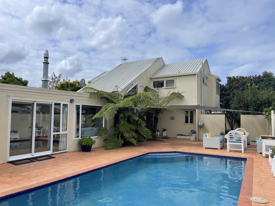 3 Moana Place, Taradale, Napier - Carousel 18