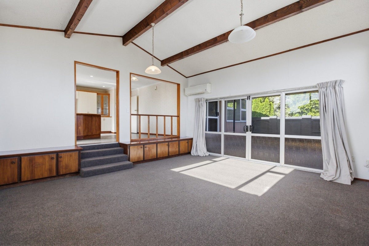 18 Olivine Street, Poike, Tauranga - Carousel 2