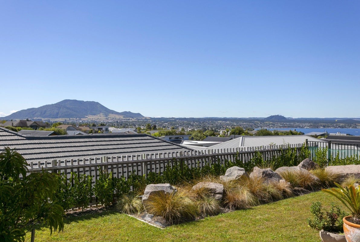 106 Jarden Mile, Nukuhau, Taupo - Carousel 1