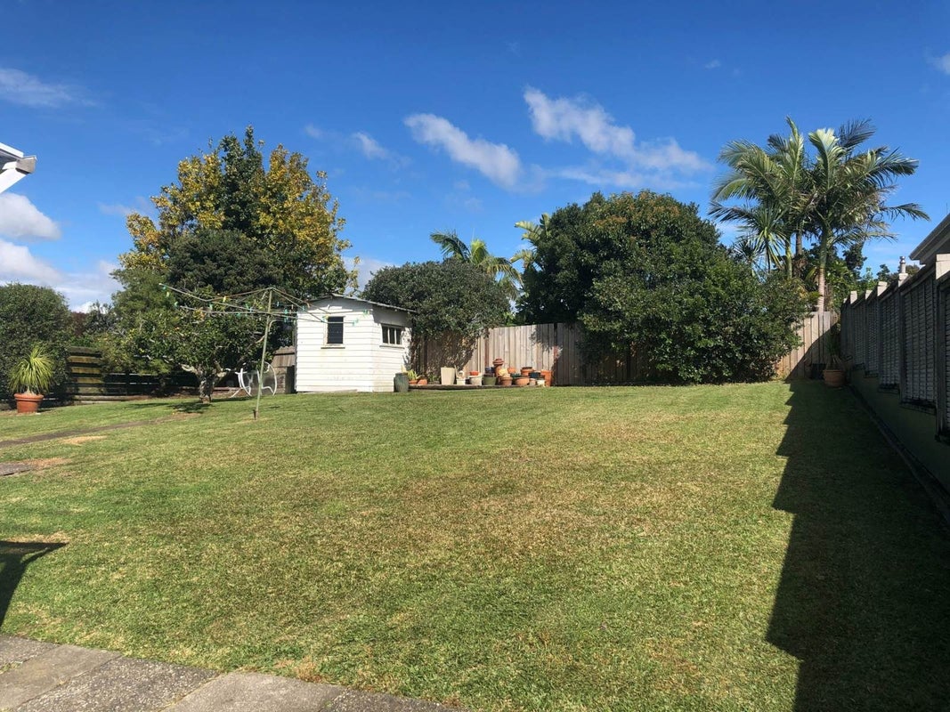 18 Quebec Road, Milford, Auckland - Carousel 2