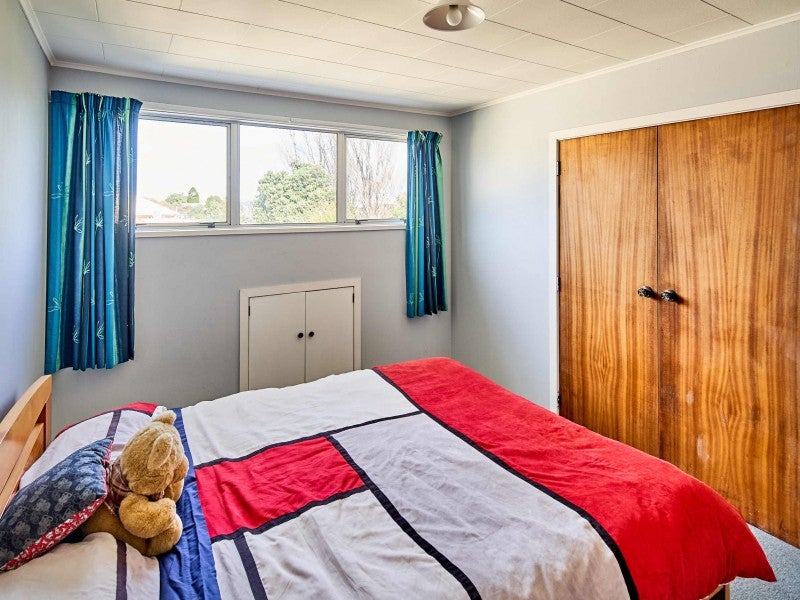 87 Richmond Street, Petone, Lower Hutt - Carousel 16