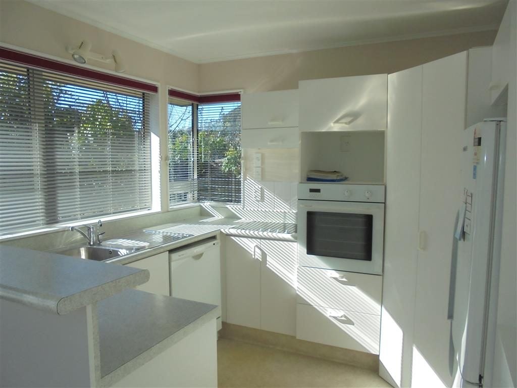 9 Pepper Tree Way, The Wood, Nelson - Carousel 2