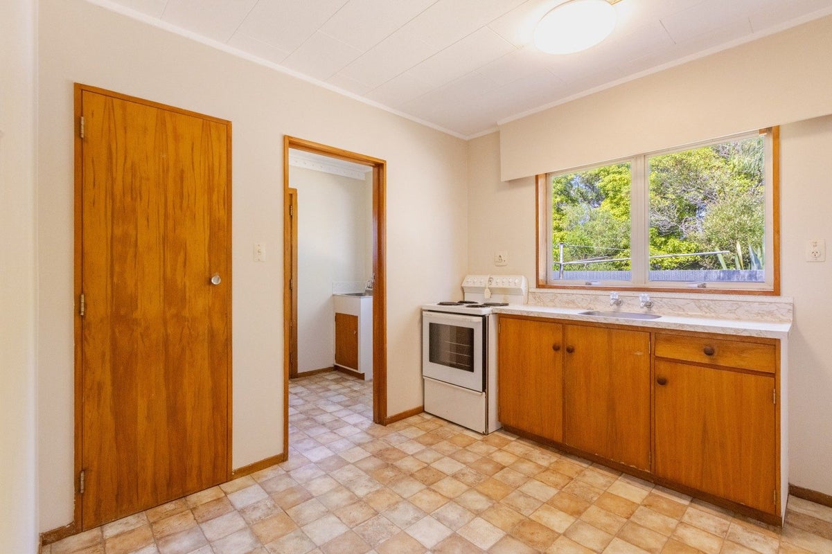 3/46 Downing Avenue, Pirimai, Napier - Carousel 2