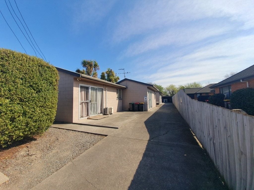 3/363 Selwyn Street, Addington, Christchurch - Carousel 1