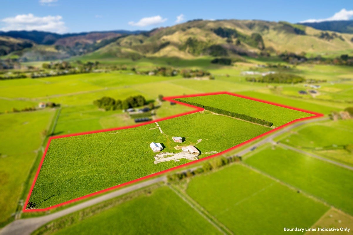 68 Catley Road, Te Horo - Carousel 1