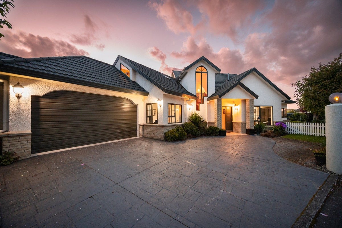 65 Collingwood Street, Hokowhitu, Palmerston North - Carousel 1