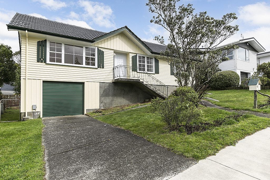 13 Lomita Road, Johnsonville, Wellington - Carousel 1
