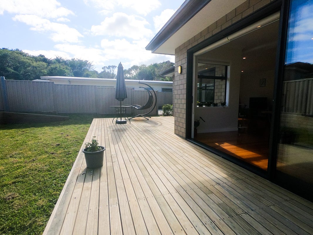 4 Fern Lane, Whalers Gate, New Plymouth - Carousel 12
