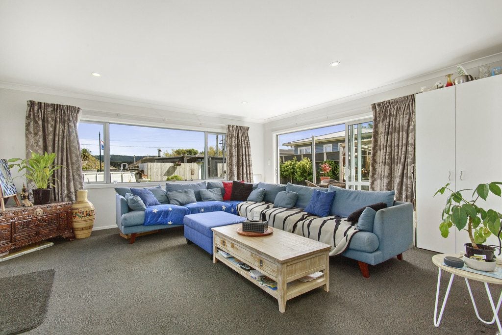 14 Wise Street, Wainuiomata, Lower Hutt - Carousel 2
