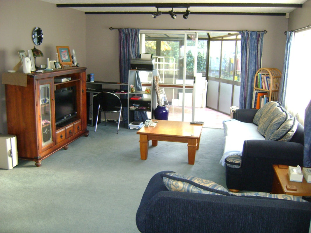 1/15 Kawau Crescent, Bromley, Christchurch - Carousel 1
