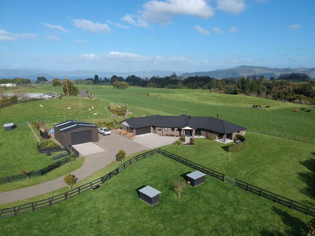 515 Oturoa Road, Hamurana - Carousel 1