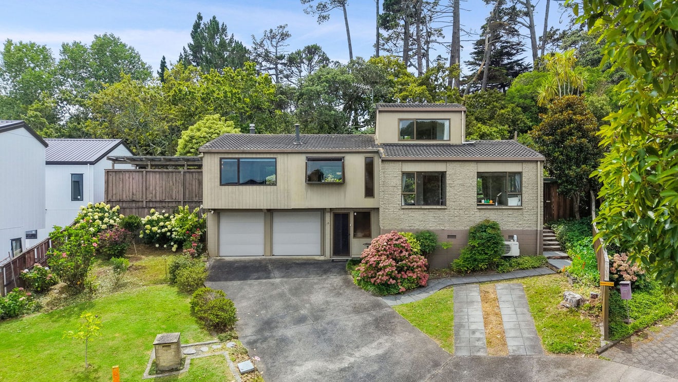18 Janome Place, Bucklands Beach, Auckland - Carousel 37