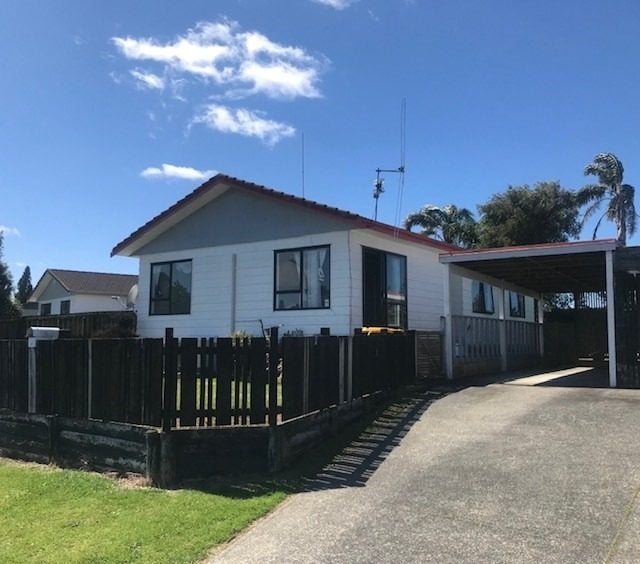 141 Windermere Drive, Poike, Tauranga - Carousel 1