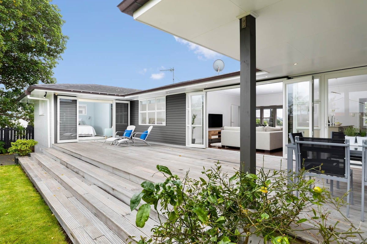 143 Riddell Road, Glendowie, Auckland - Carousel 2