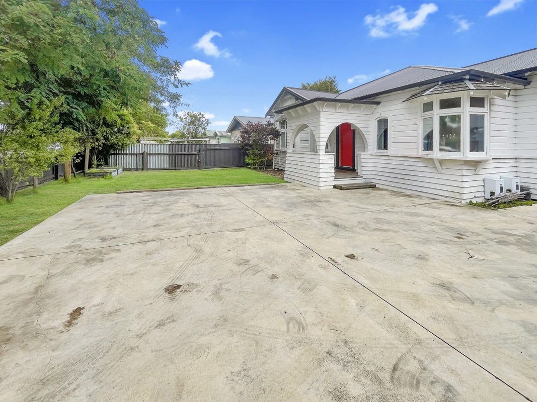 195C Ferguson Street, West End, Palmerston North, Manawatu / Whanganui - Carousel 1