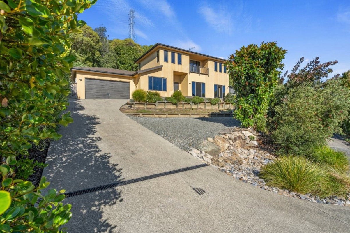 23 Cheshire Place, Stoke, Nelson - Carousel 1