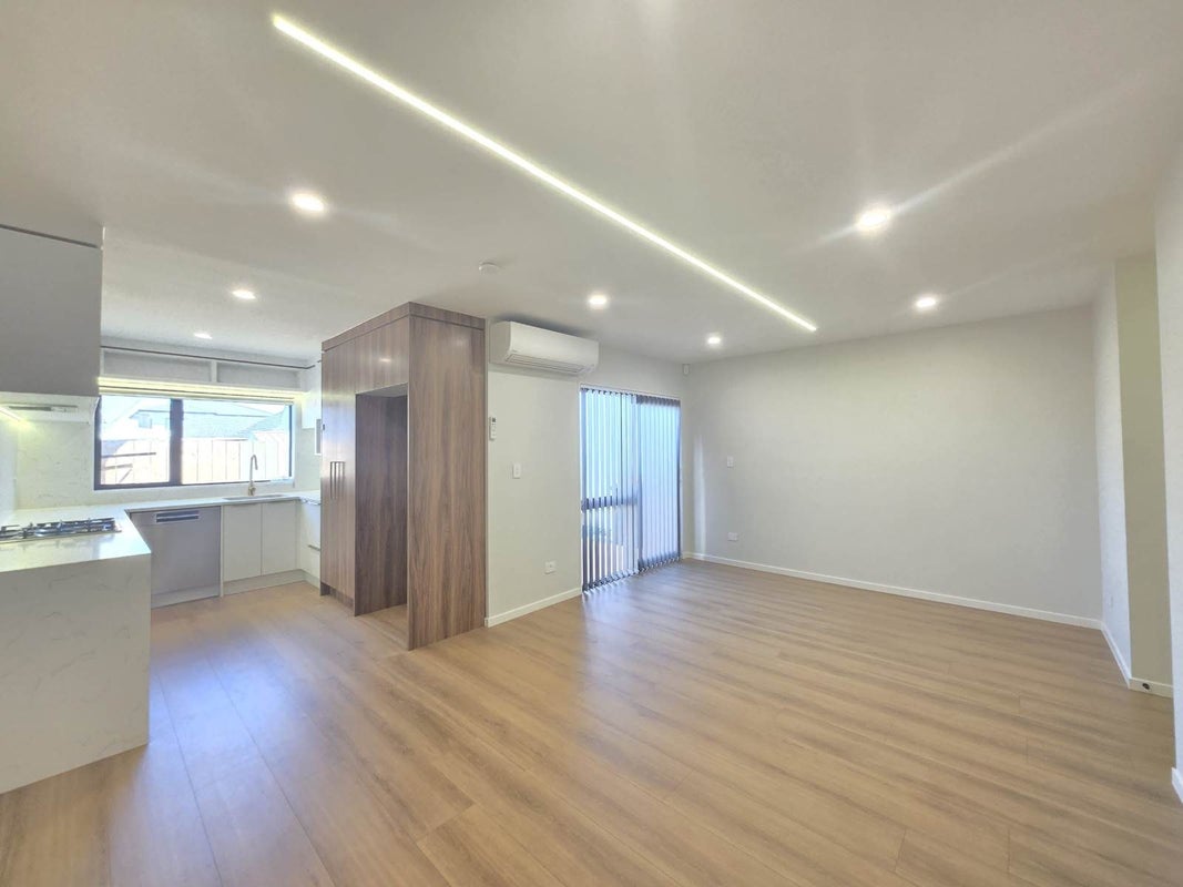 4/78 Station Road, Papatoetoe, Auckland - Carousel 1