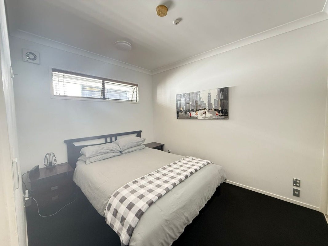 209/3 Morningside Drive, St Lukes, Auckland - Carousel 2