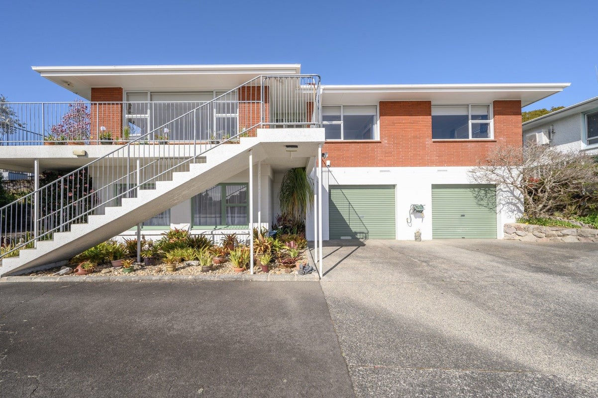 29 Linley Terrace, Judea, Tauranga - Carousel 2