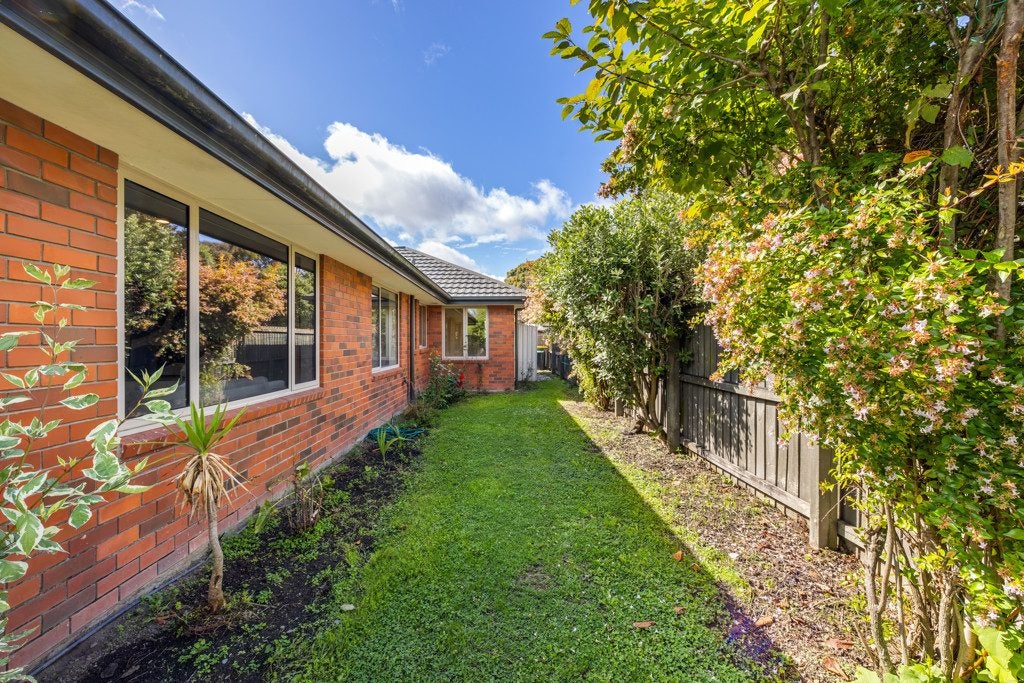 2 Moule Street, Addington, Christchurch - Carousel 17