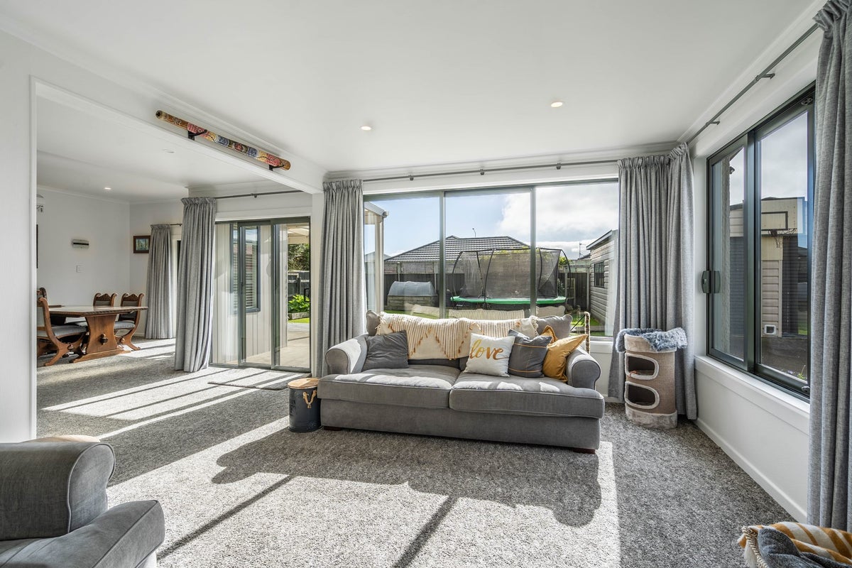 76 Baird Street, Richmond, Invercargill - Carousel 1