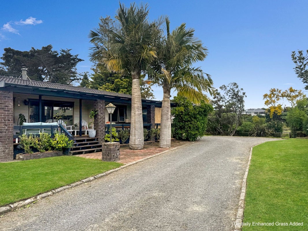 102 Oak Street, Mangapapa, Gisborne - Carousel 1