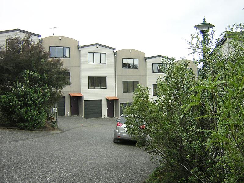 9/8 Flynn Street, Birkdale, Auckland - Carousel 1
