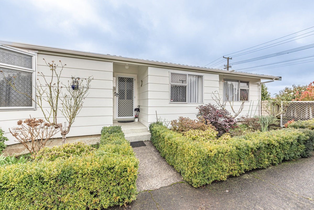 21 Ward Street, Aramoho, Whanganui - Carousel 2