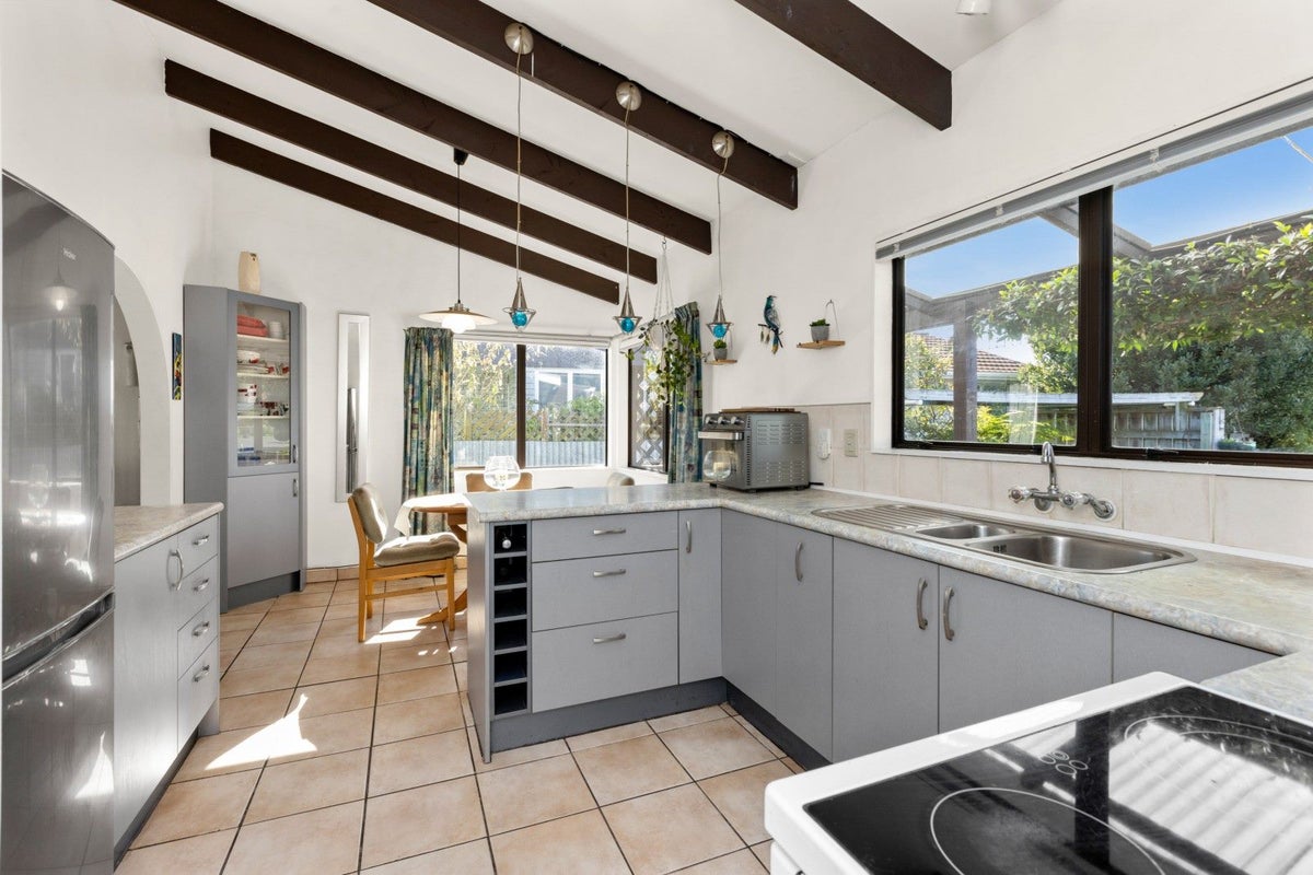 1008B Konini Street, Mahora, Hastings - Carousel 2