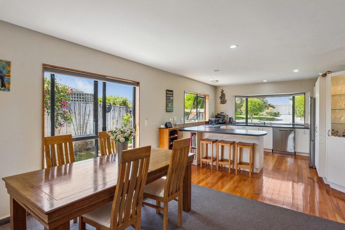 81 Michael Road, Paraparaumu Beach, Paraparaumu - Carousel 2