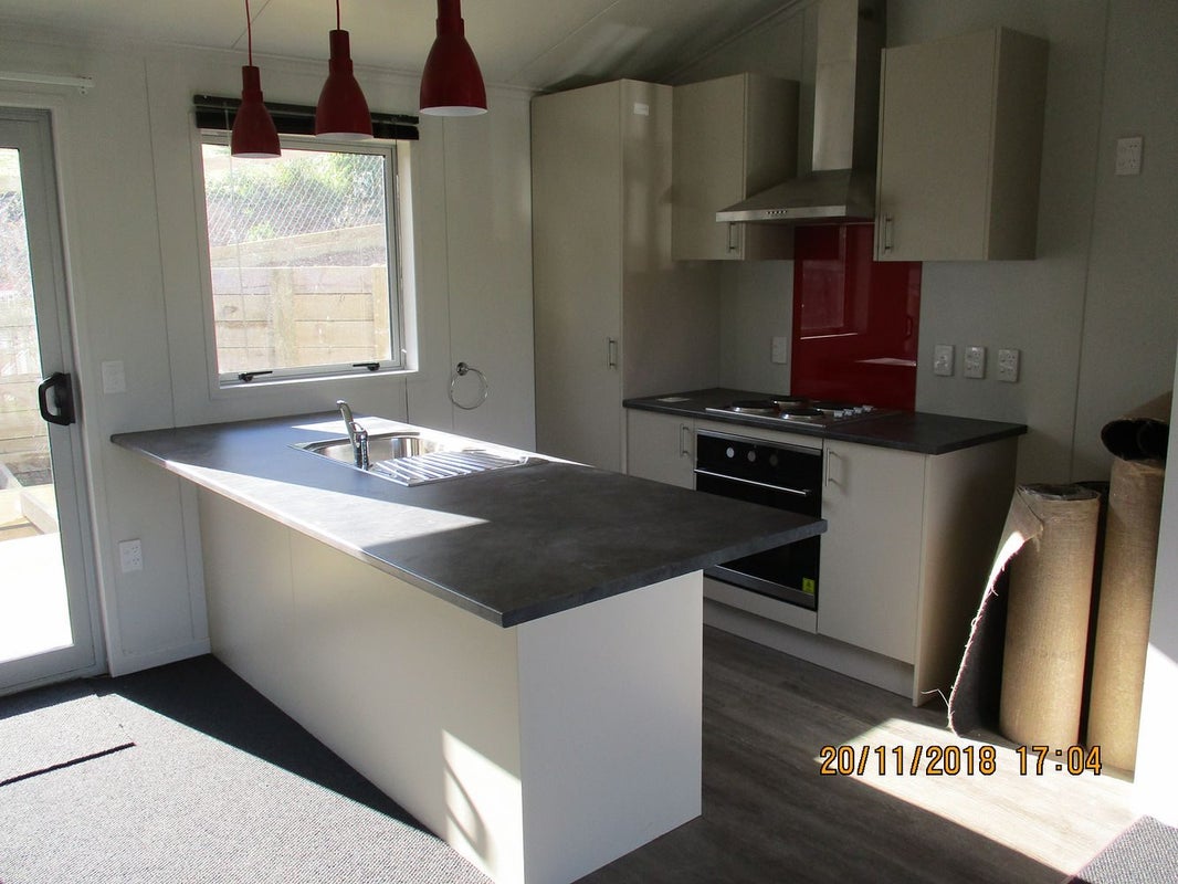 33B Bracken Road, Paparangi, Wellington - Carousel 2