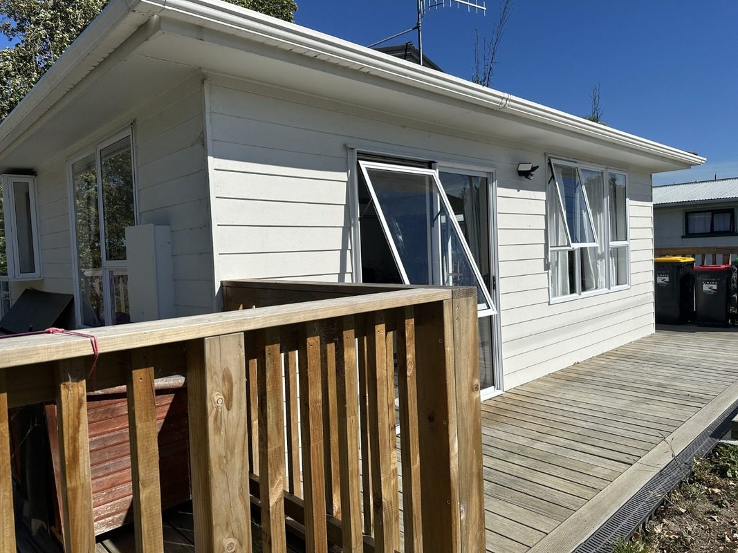 27 Cambridge Street, Kensington, Timaru - Carousel 8