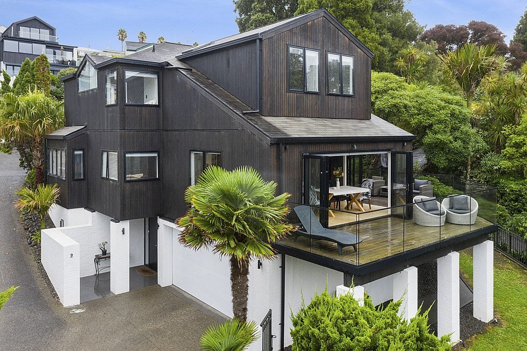 2/92 Churchill Road, Murrays Bay, North Shore City, Auckland - Carousel 1