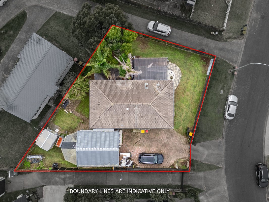 13 Melleray Place, Randwick Park, Auckland - Carousel 2