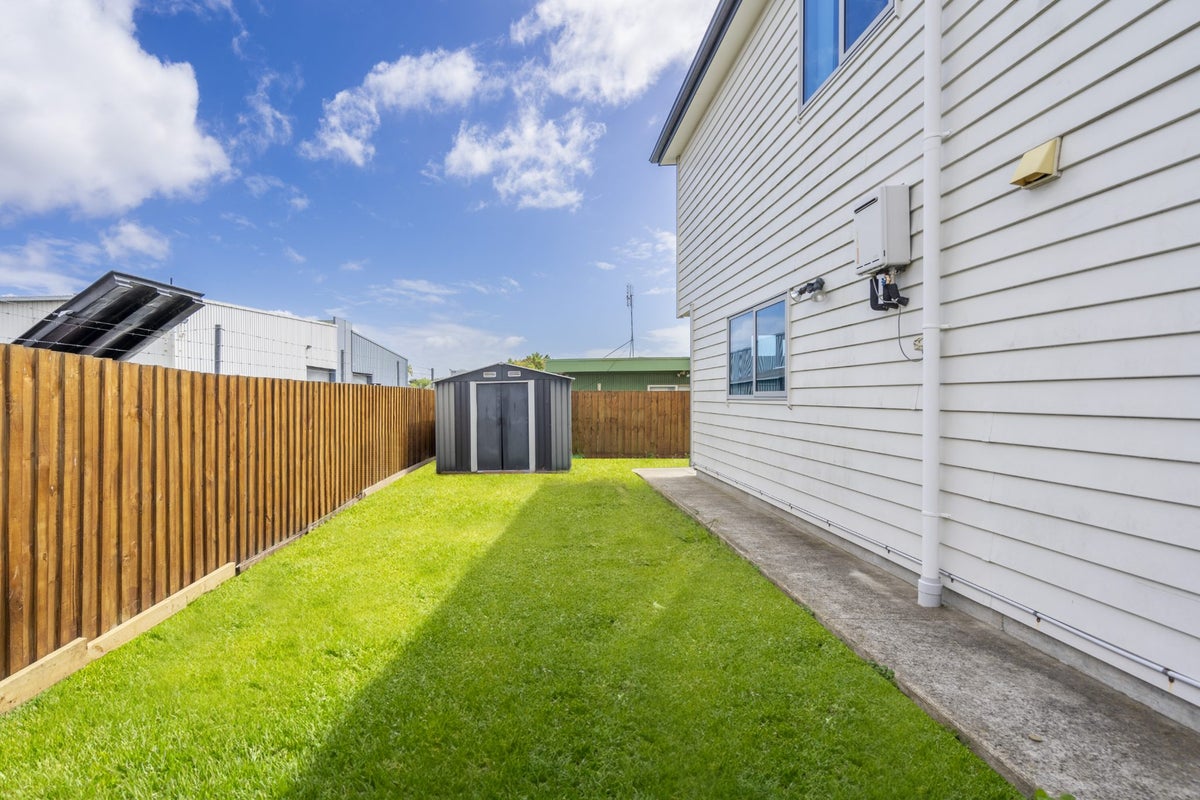 25 Sohum Place, Manukau, Auckland - Carousel 1