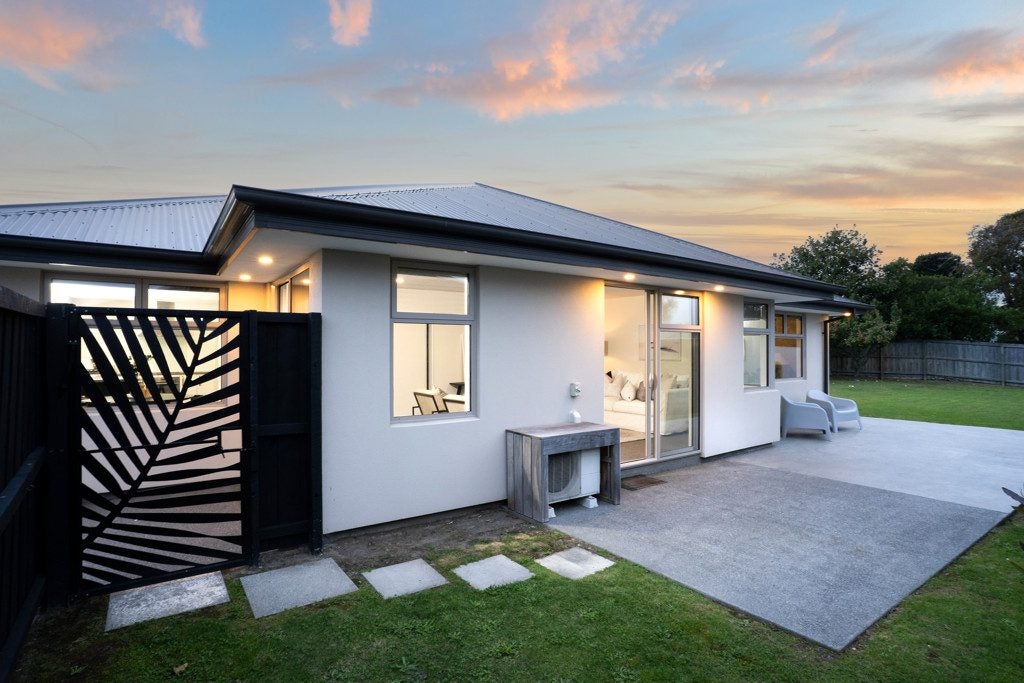 12 Shortland Street, Wainoni, Christchurch - Carousel 2