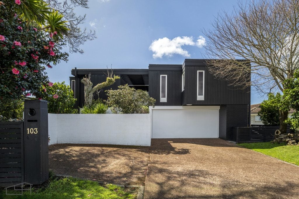 103 Waimumu Road, Massey, Auckland - Carousel 2